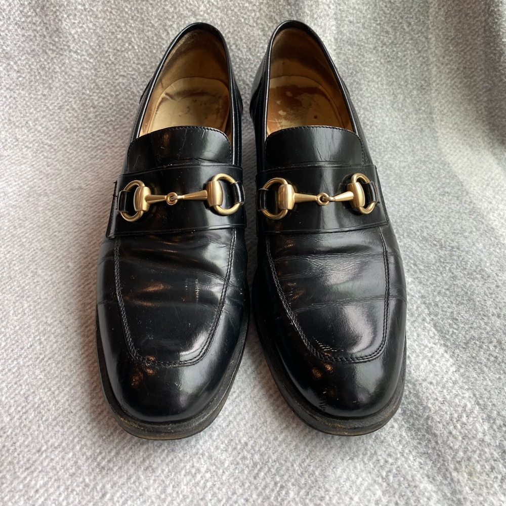 Vintage Gucci Loafer. Lightly used.